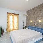 Orama Apartment *